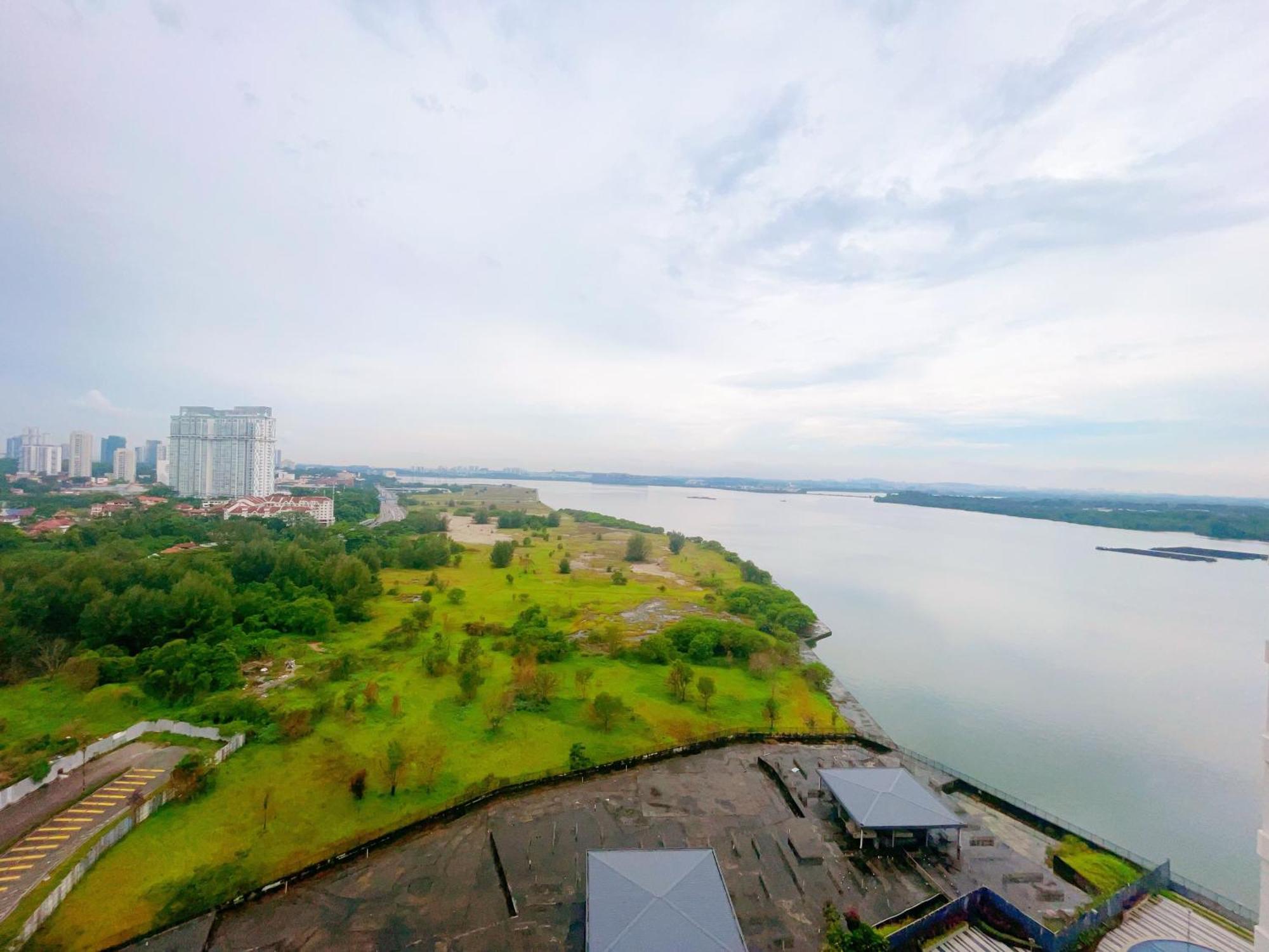 Monic Staycation #Country Garden Danga Bay Johor Bahru Exteriör bild